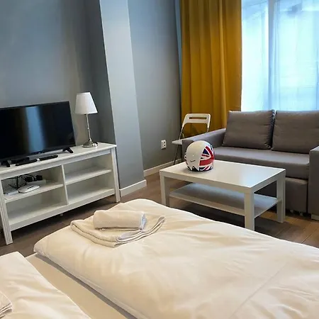 Boutique Magenta Pearl With Free Wifi Апартамент София